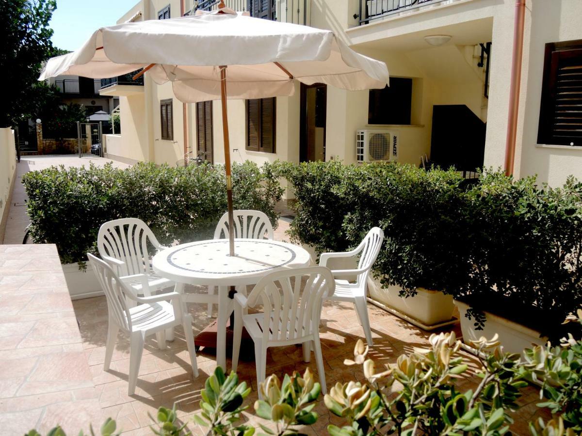 Casa Vacanze Metrosideros San Vito Lo Capo Exterior photo